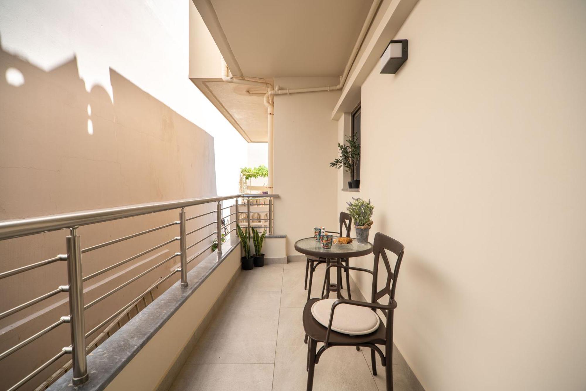 Cozy Spot Near The Beach Platanias  Exterior photo
