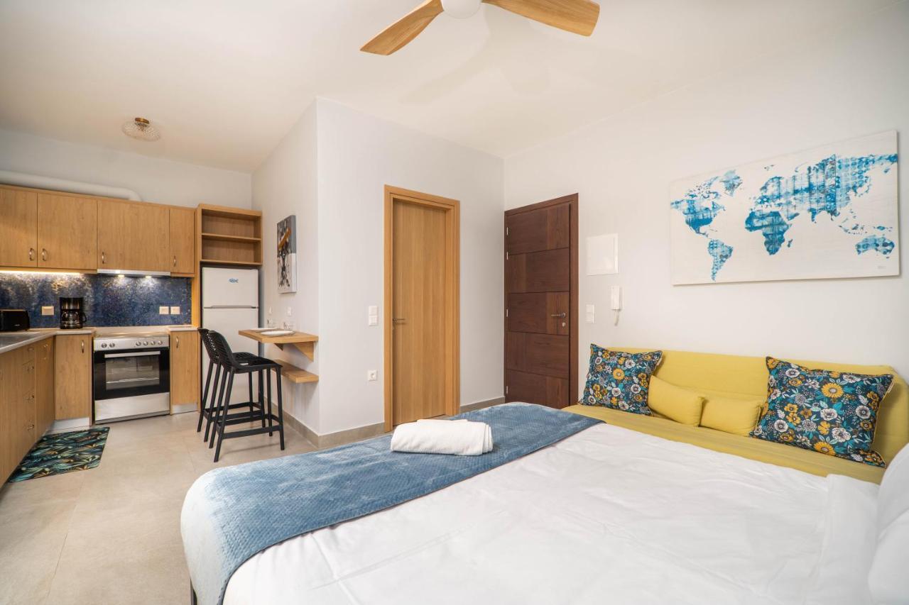 Cozy Spot Near The Beach Platanias  Exterior photo